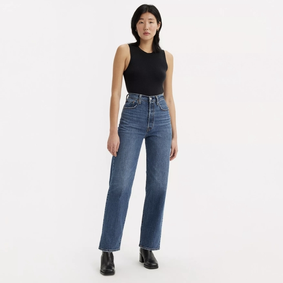 Levi's Denim - Levi's Ribcage Straight Ankle Distressed Jeans